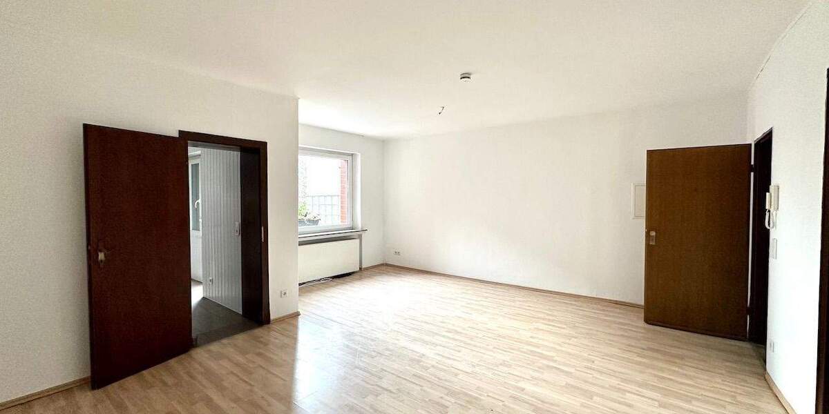 Mehrfamilienhaus, Wohnhaus Neuss Norf - 6 Zimmer, 156 m&sup2;, 398.000&euro; | Angebot:25687678
