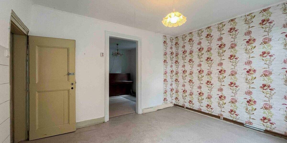 Einfamilienhaus Solingen Gräfrath - 6 Zimmer, 160.000&euro; | Angebot:26617005