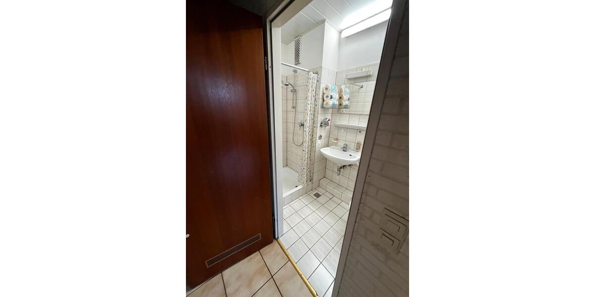 Etagenwohnung Neuss Erfttal - 1 Zimmer, 33 m&sup2;, 530&euro; | Angebot:24565050