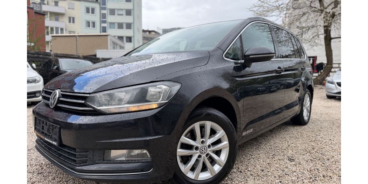 VW Touran 244.000 km 7.950 &euro; Köln 50674