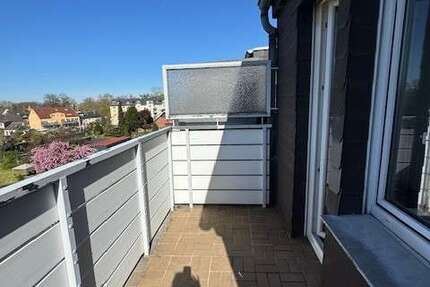 Wohnung Hilden-Süd Süd - 2 Zimmer, 100 m&sup2;, 950&euro; | Angebot:27698227