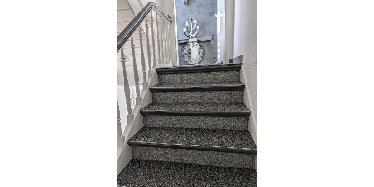 Mehrfamilienhaus, Wohnhaus Remscheid Lüttringhausen - 8 Zimmer, 215 m&sup2;, 379.000&euro; | Angebot:26691684