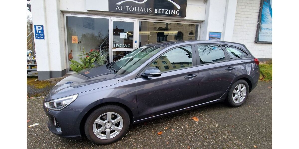 Hyundai i30 67.465 km 12.344 € Solingen 42651