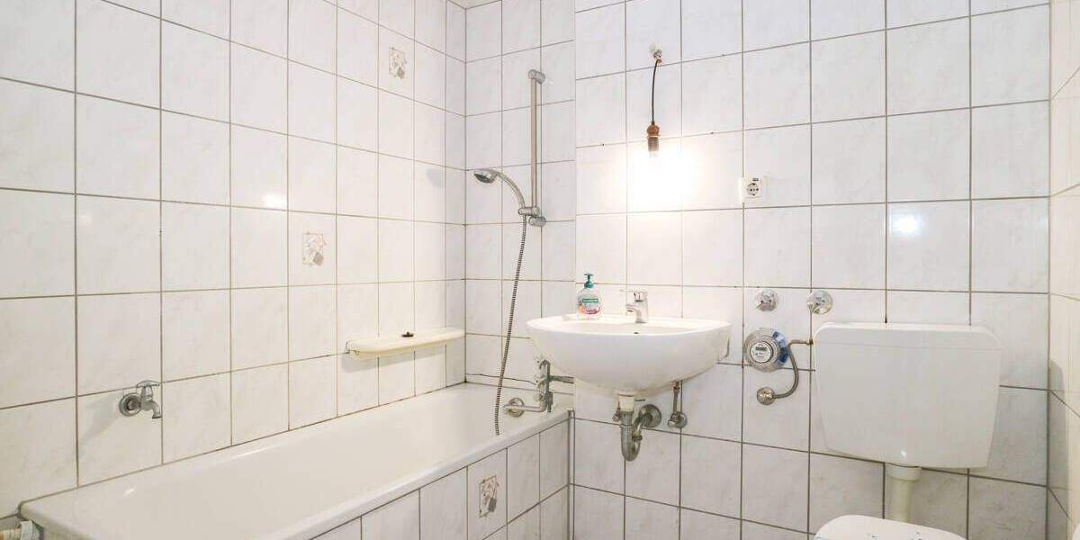 Etagenwohnung Dormagen / Feste Zons Zons - 3 Zimmer, 69 m&sup2;, 175.000&euro; | Angebot:25689682