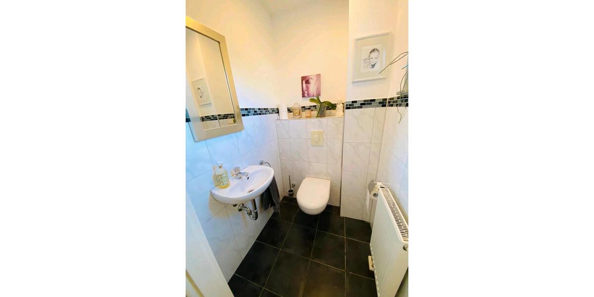 Reihenhaus Wuppertal Gemarkung Elberfeld - 4.5 Zimmer, 140 m&sup2;, 1.800&euro; | Angebot:27614979