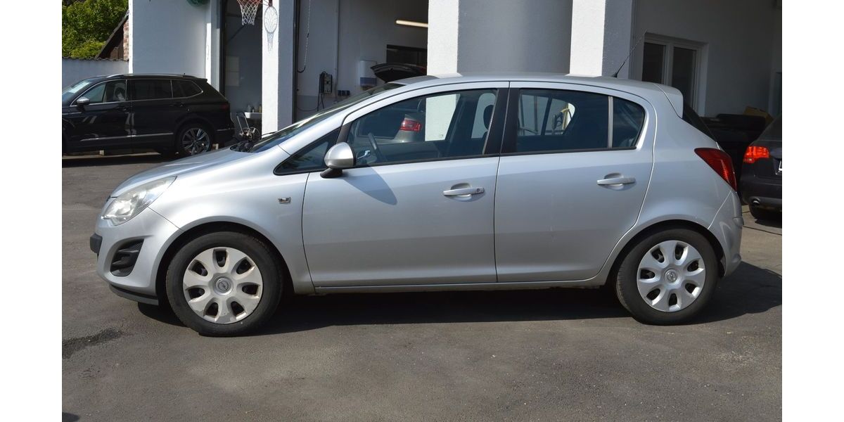 Opel Corsa 199.900 km 1.990 &euro; Köln Ostheim 51107