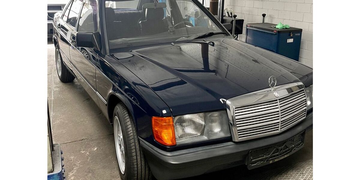 Mercedes-Benz 190 118.188 km 11.990 &euro; Leichlingen 42799