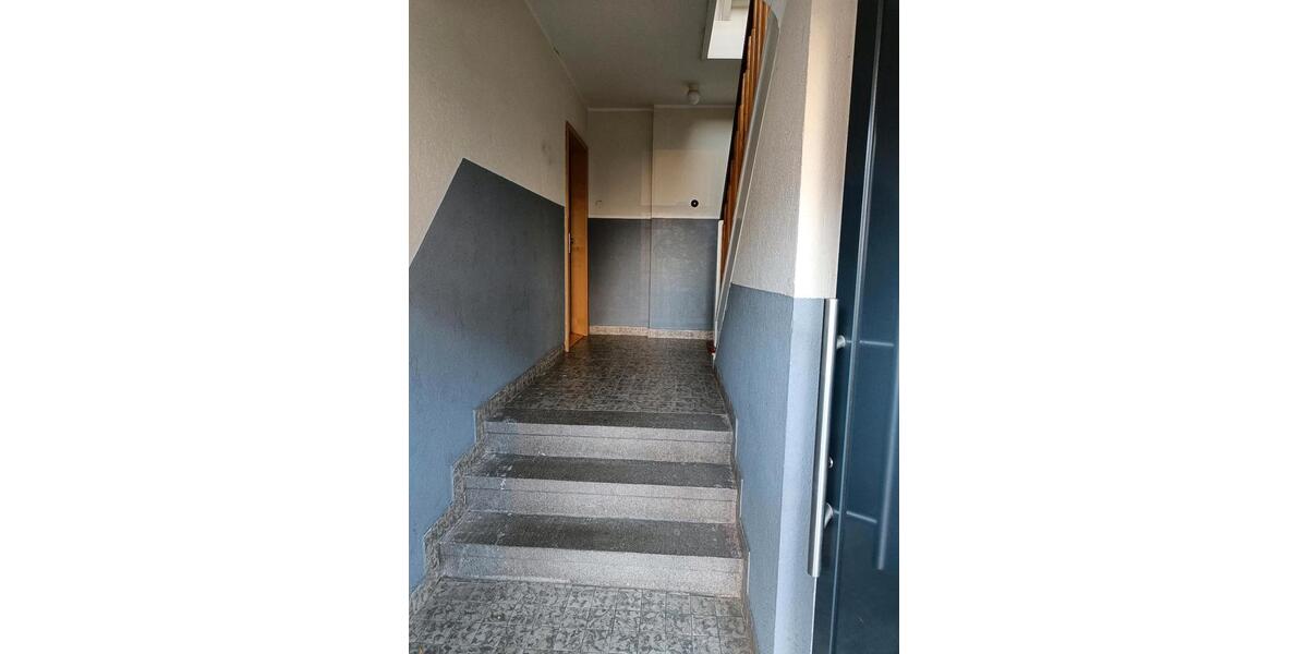 Erdgeschoßwohnung Solingen Mitte - 1 Zimmer, 45 m&sup2;, 570&euro; | Angebot:25343061