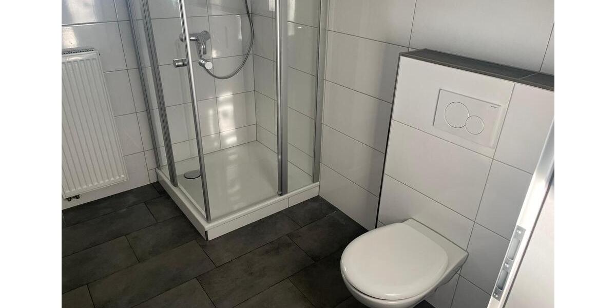 Etagenwohnung Wipperfürth - 2 Zimmer, 65 m&sup2;, 830&euro; | Angebot:25924191