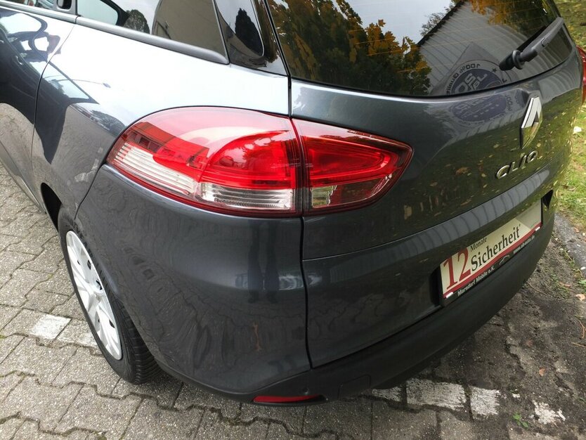 Renault Clio GT EXPRESSION NAVI PARCTRONIC START-STOP 118.021 km 8.904 € Köln 50858