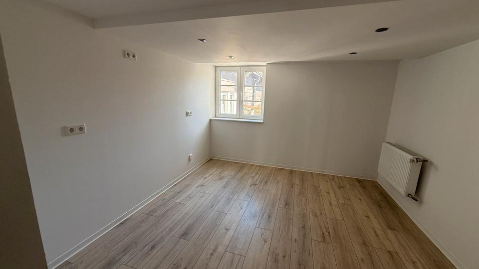 Etagenwohnung Remscheid Gemarkung Bergisch Born - 4 Zimmer, 130 m&sup2;, 1.097&euro; | Angebot:26220408