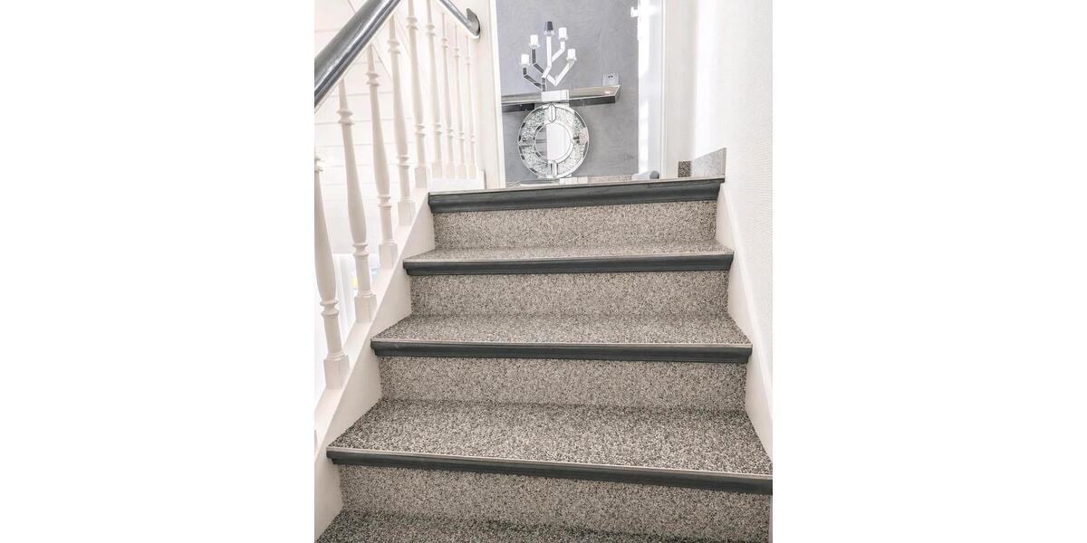 Mehrfamilienhaus, Wohnhaus Remscheid Lüttringhausen - 8 Zimmer, 215 m&sup2;, 379.000&euro; | Angebot:26693844