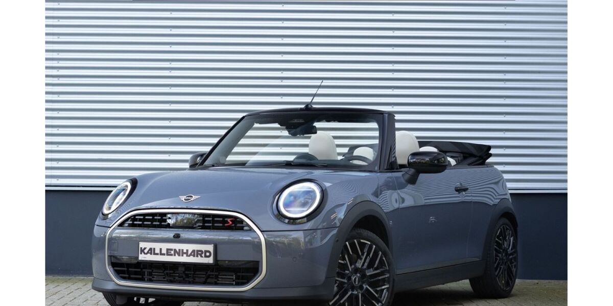 Mini Cooper S Cabrio 9.988 km 43.411 € Köln 51149