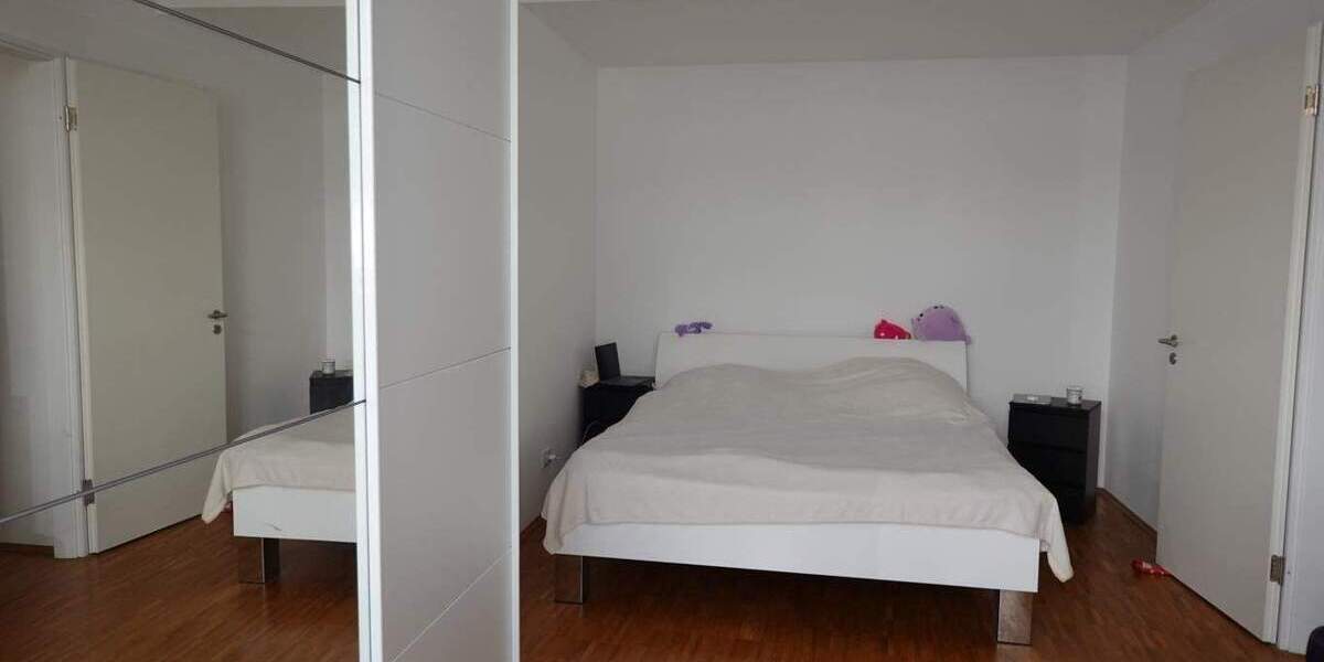 Etagenwohnung Düsseldorf Flingern Nord - 3 Zimmer, 85 m&sup2;, 1.410&euro; | Angebot:25645625