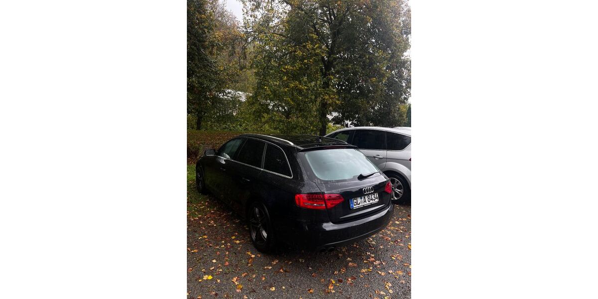 Audi A4 309.000 km 4.600 &euro; Berg am leim neuperlach 51469