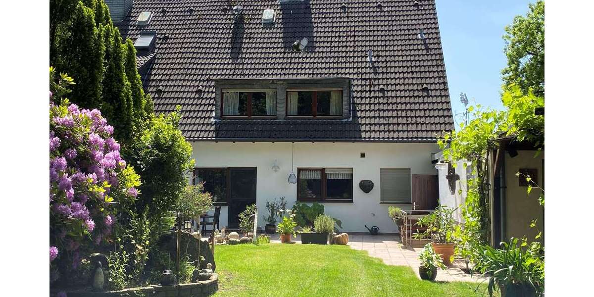 Einfamilienhaus Langenfeld - 6 Zimmer, 143 m&sup2;, 359.000&euro; | Angebot:27665498