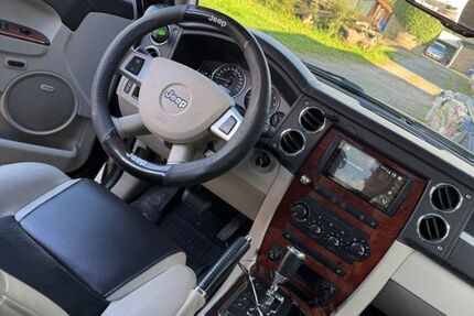 Jeep Commander 267.582 km 9.999 &euro; Odenthal 51519