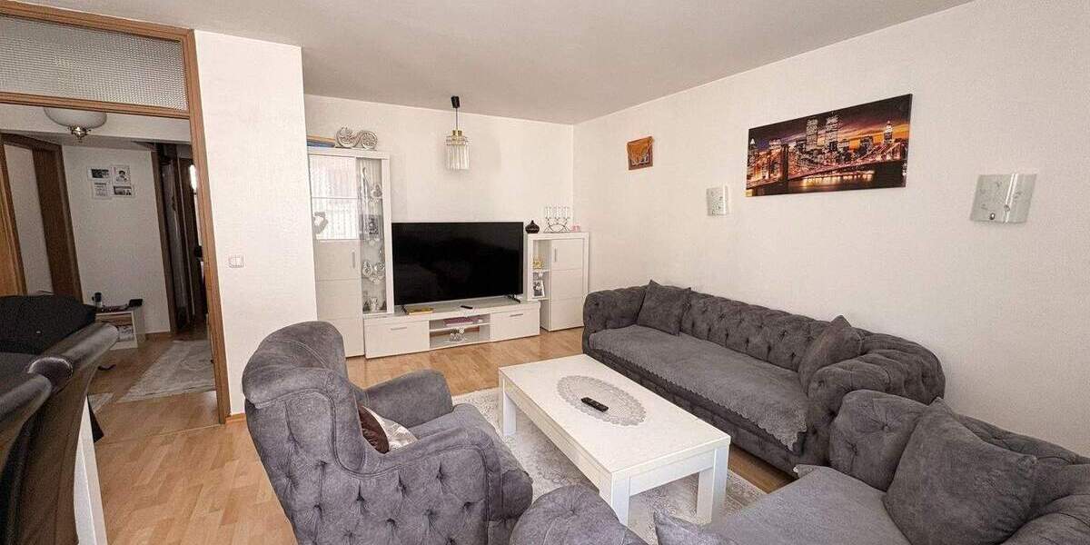 Etagenwohnung Köln / Kalk Kalk - 3 Zimmer, 73 m&sup2;, 290.000&euro; | Angebot:25929167