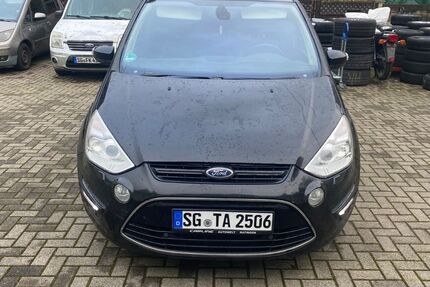 Ford S-Max 188.000 km 6.400 € Solingen 42719
