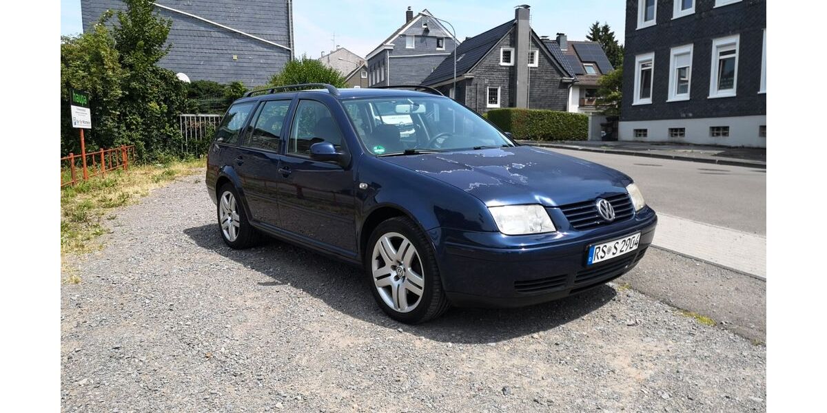 VW Bora 260.706 km 2.300 € Remscheid 42857