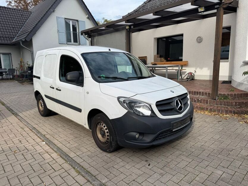 Mercedes-Benz Citan 387.180 km 3.990 € Düsseldorf 40474