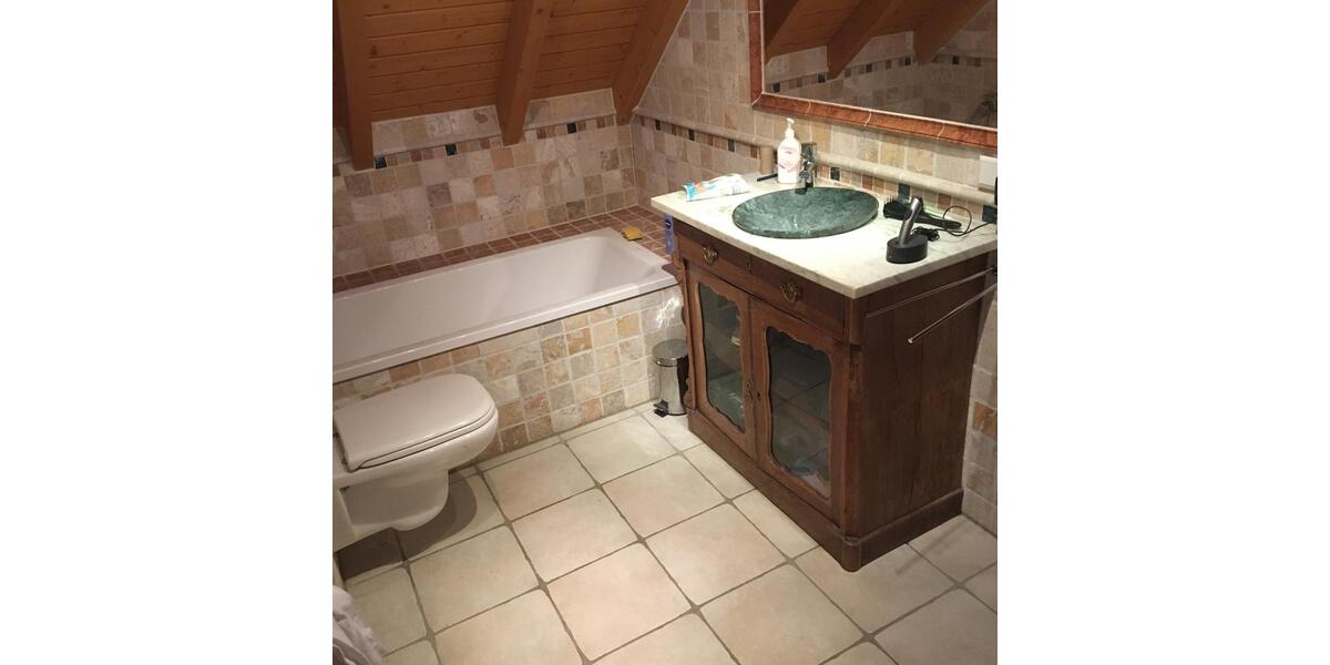 Doppelhaushälfte Remscheid Reinshagen - 6 Zimmer, 235 m&sup2;, 1.400&euro; | Angebot:25140319