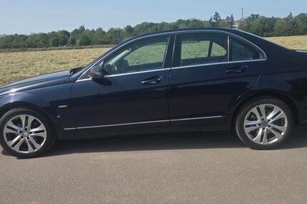 Mercedes-Benz C 250 197.000 km 7.750 &euro; Düsseldorf 40595