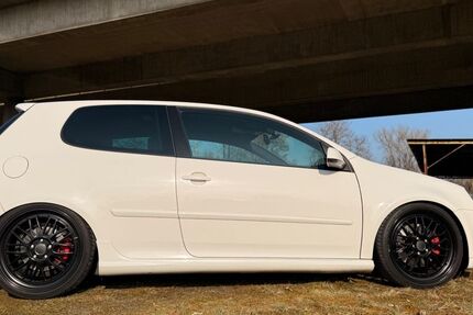 VW Golf 135.000 km 8.900 &euro; Bergisch Gladbach 51427