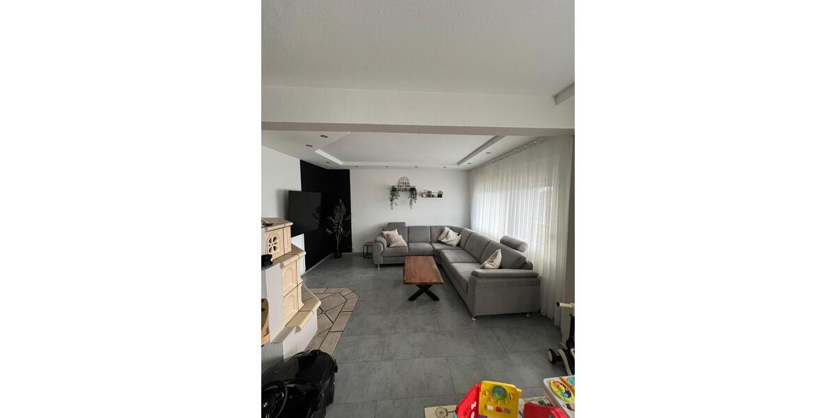 Maisonettenwohnung Burscheid - 5 Zimmer, 107 m&sup2;, 379.000&euro; | Angebot:24237533