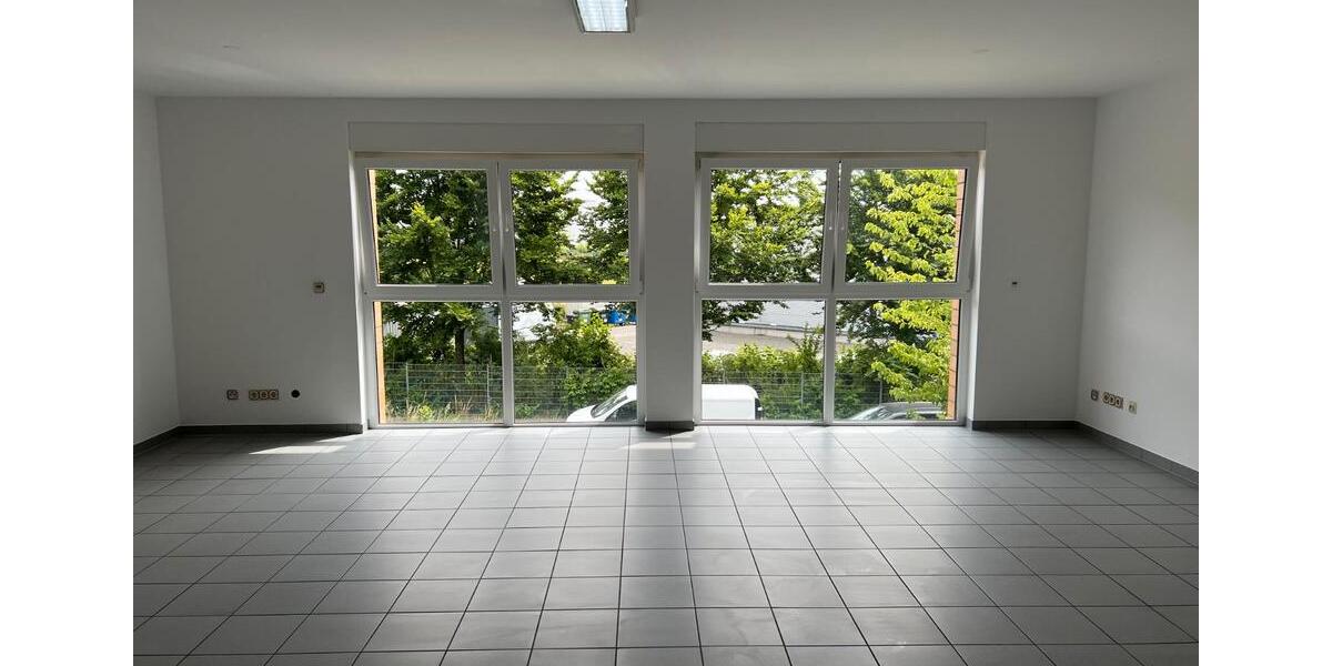 Maisonettenwohnung Pulheim - 3 Zimmer, 159 m&sup2;, 1.600&euro; | Angebot:27591086