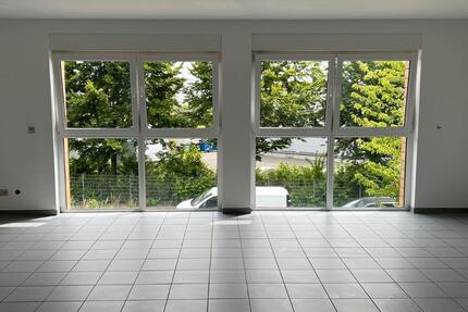 Wohnung Pulheim - 3 Zimmer, 159 m&sup2;, 1.600&euro; | Angebot:27591086