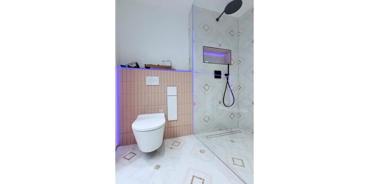 Hochparterre Düsseldorf Pempelfort - 3 Zimmer, 119 m&sup2;, 2.500&euro; | Angebot:24385522