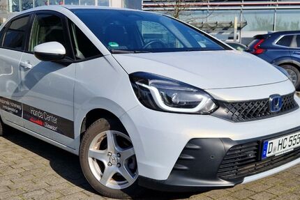 Honda Jazz 6.000 km 24.780 &euro; Düsseldorf 40233