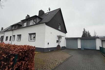 Haus Leverkusen - 4 Zimmer, 135 m&sup2;, 2.450&euro; | Angebot:24712161