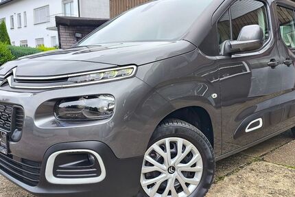Citroen Berlingo 13.500 km 23.400 € Solingen 42657