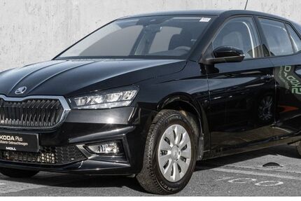 Skoda Fabia 10.122 km 17.790 € Düsseldorf 40474