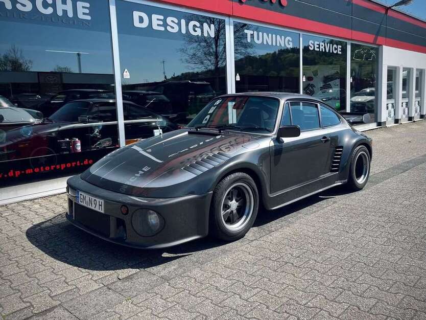 930