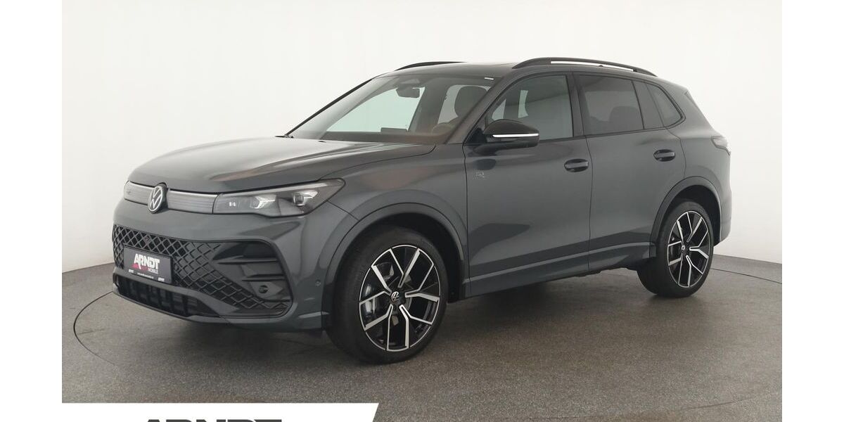 VW Tiguan 6.300 km 50.184 € Düsseldorf 40233