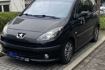 Peugeot 1007 214.000 km 900 € Wülfrath 42489