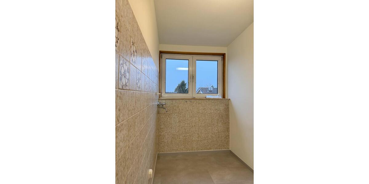 Etagenwohnung Leichlingen (Rheinland) - 3 Zimmer, 65 m&sup2;, 1.100&euro; | Angebot:26227618