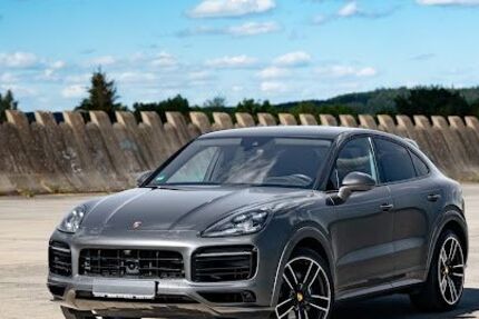 Porsche Cayenne 141.000 km 54.000 &euro; Sprockhövel 45549