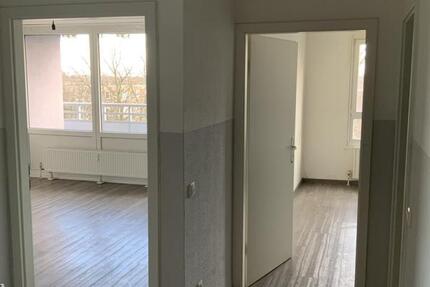 Wohnung Monheim am Rhein - 2 Zimmer, 58 m&sup2;, 599&euro; | Angebot:24889843