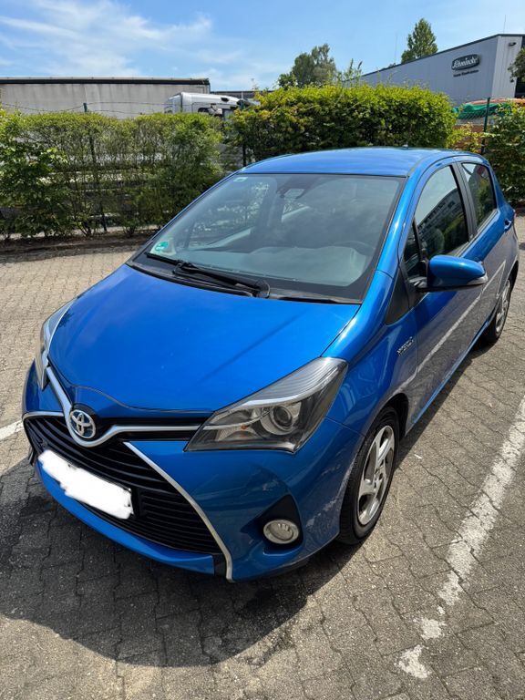 Yaris