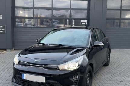 Kia Rio 48.961 km 14.490 € Dormagen 41542