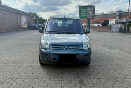 Citroen Berlingo 159.000 km 2.999 &euro; Köln 50825