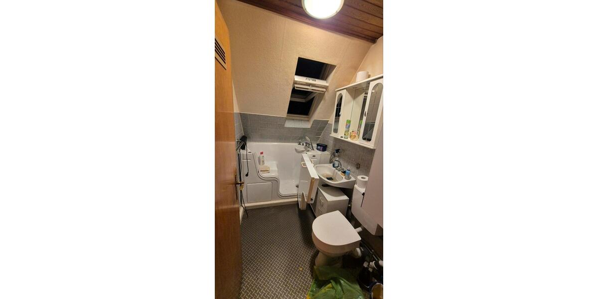 Dachgeschoßwohnung Sprockhövel - 2 Zimmer, 57 m&sup2;, 109.000&euro; | Angebot:24466505