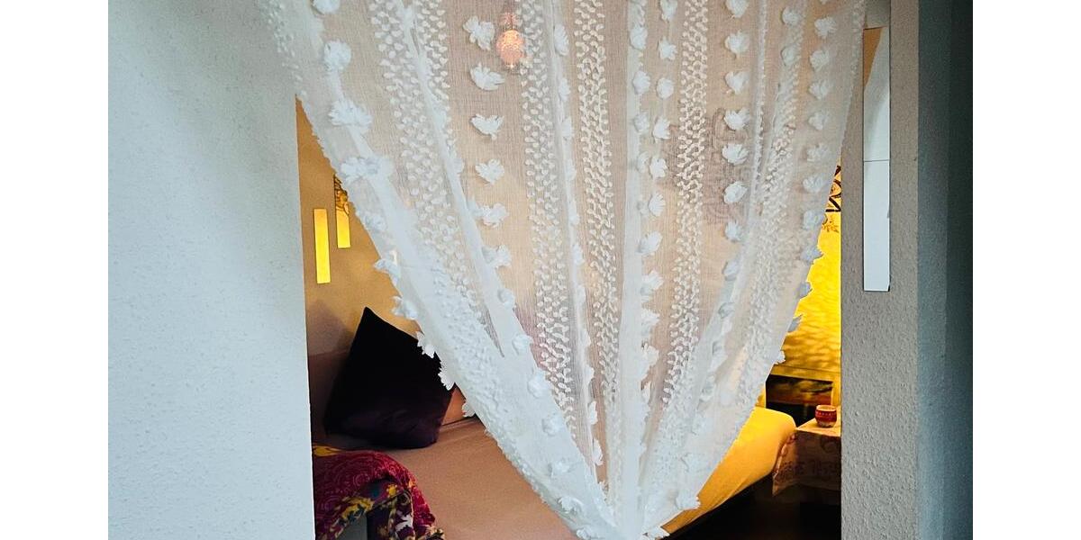 Dachgeschoßwohnung Düsseldorf Stadtbezirk 8 - 2 Zimmer, 49 m&sup2;, 341&euro; | Angebot:24919442