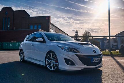 Mazda 3 118.000 km 13.500 &euro; Remscheid 42899