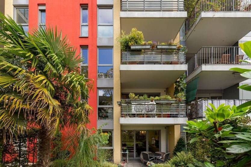Moderne TraumWohnung mit zwei Gärten und sonniger Terrasse - Wohnen in Bestlage von Pempelfort