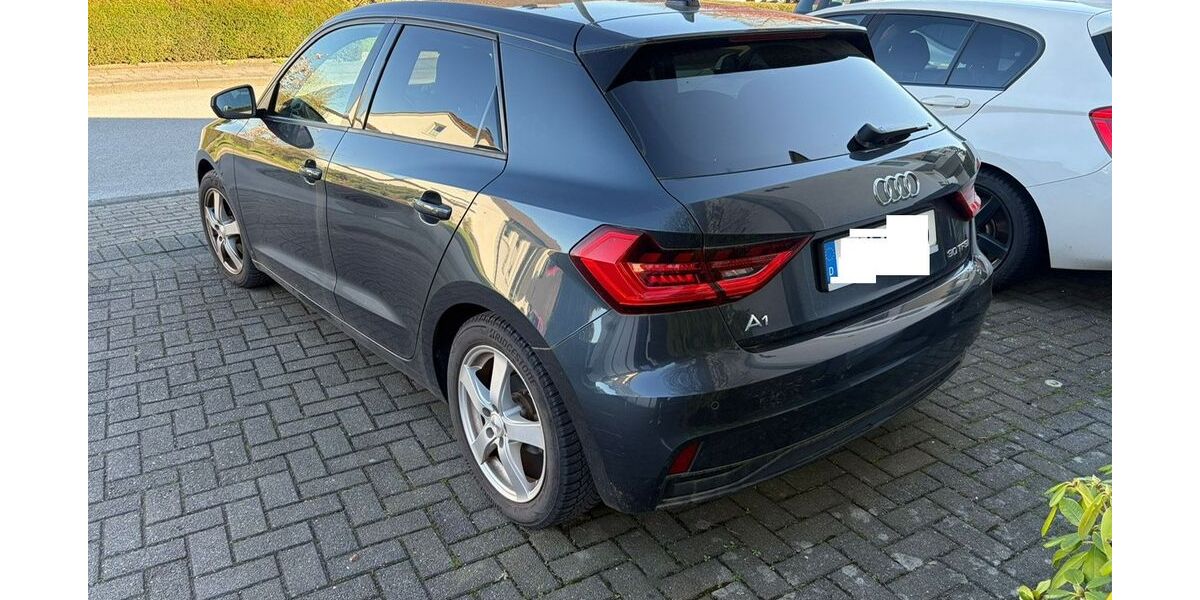 Audi A1 61.000 km 14.500 &euro; Radevormwald 42477